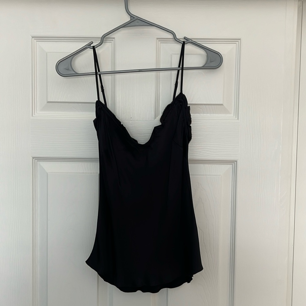 NWT Aritzia Wilfred Ruffle Camisole